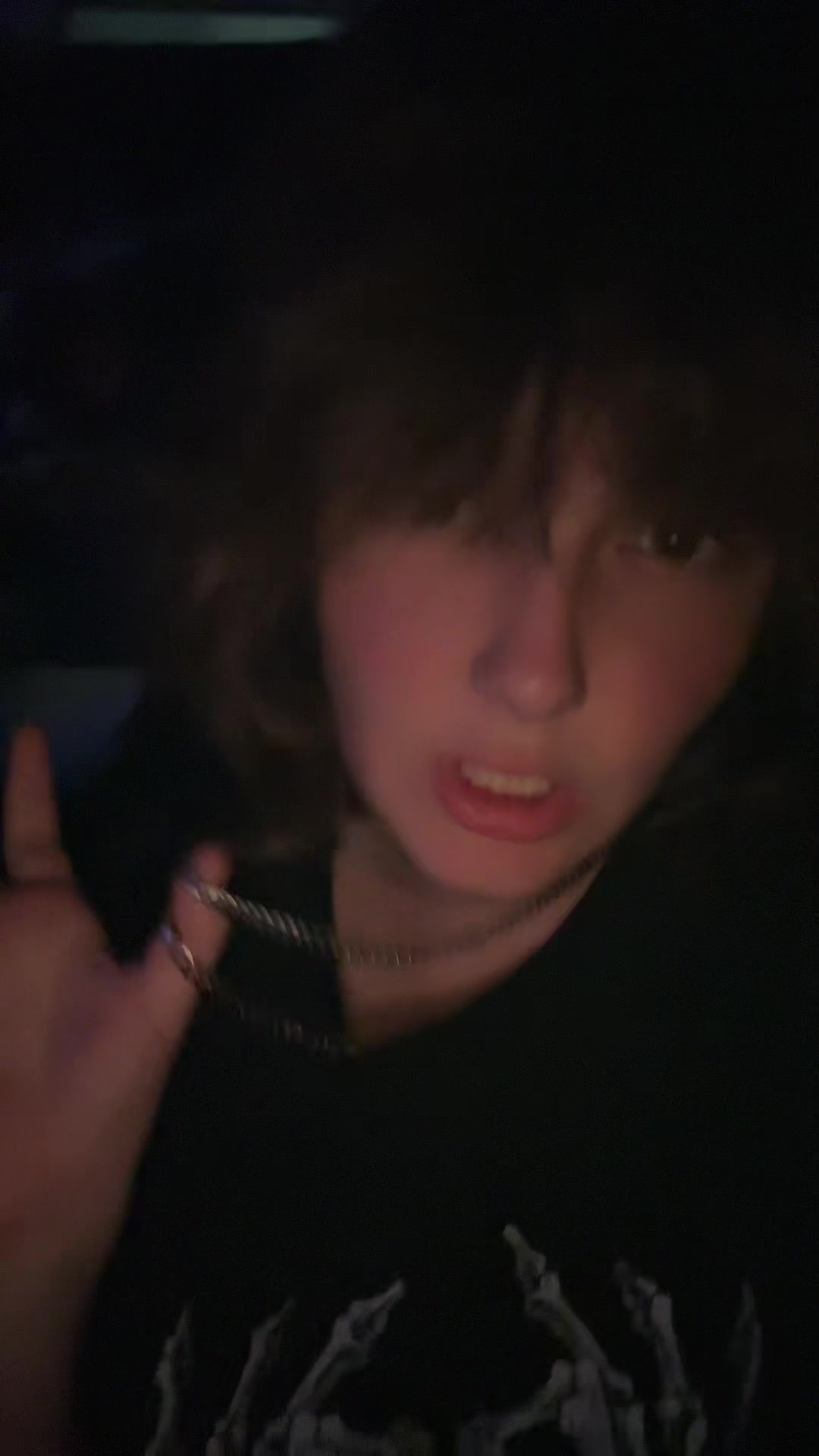 @:3