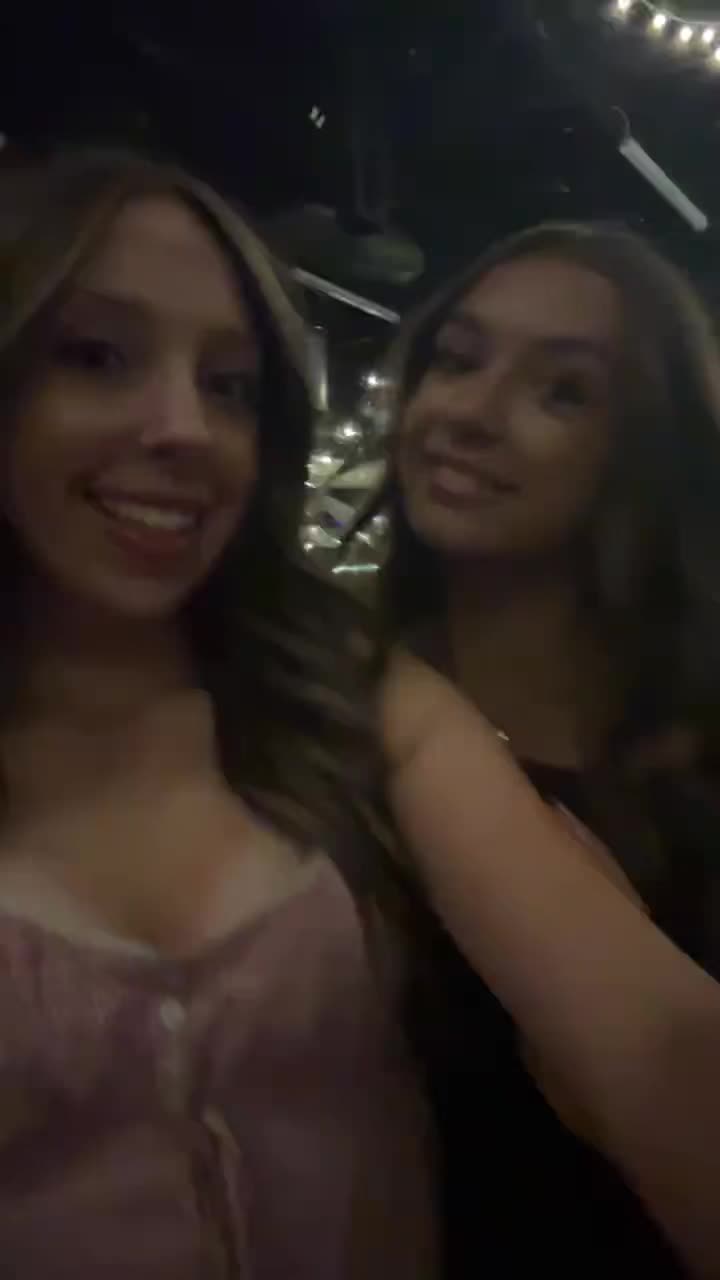 @Holls