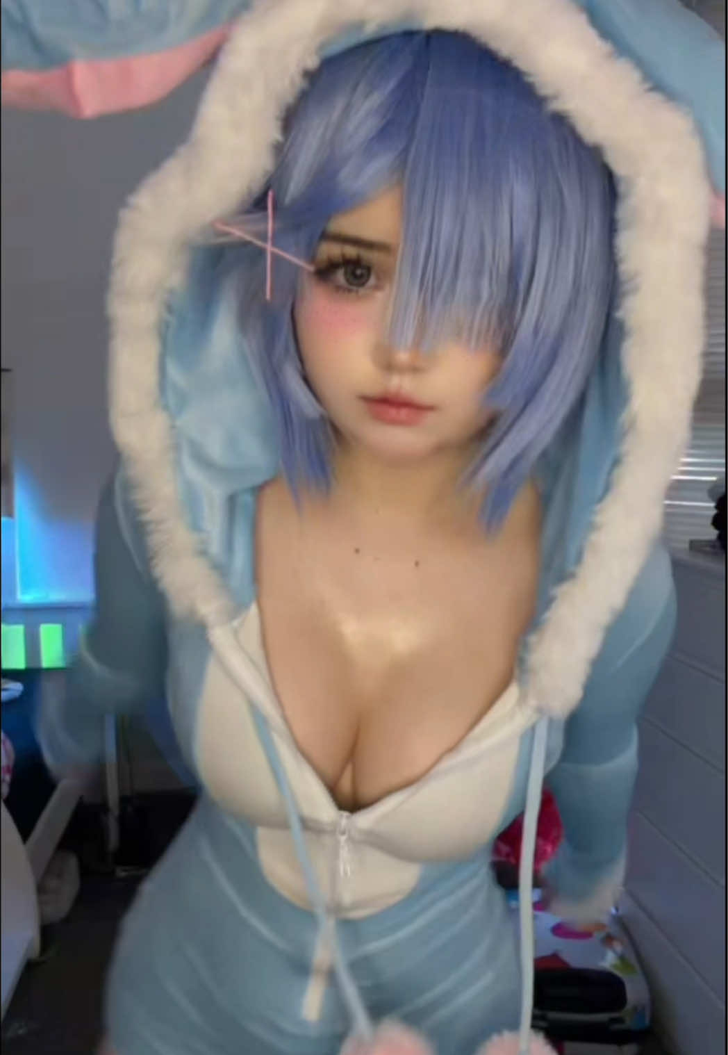 @noshmi