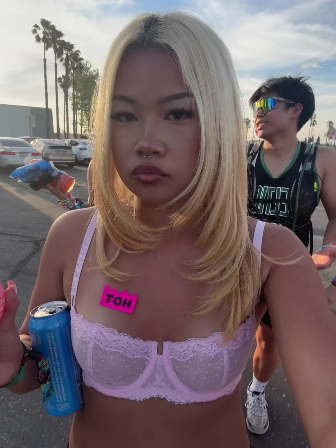 @g