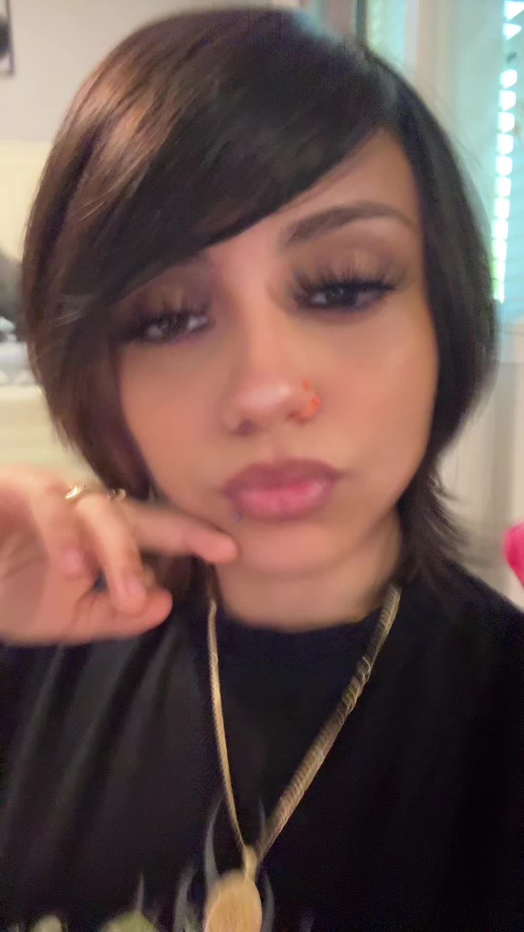 @Mari💀ྀི