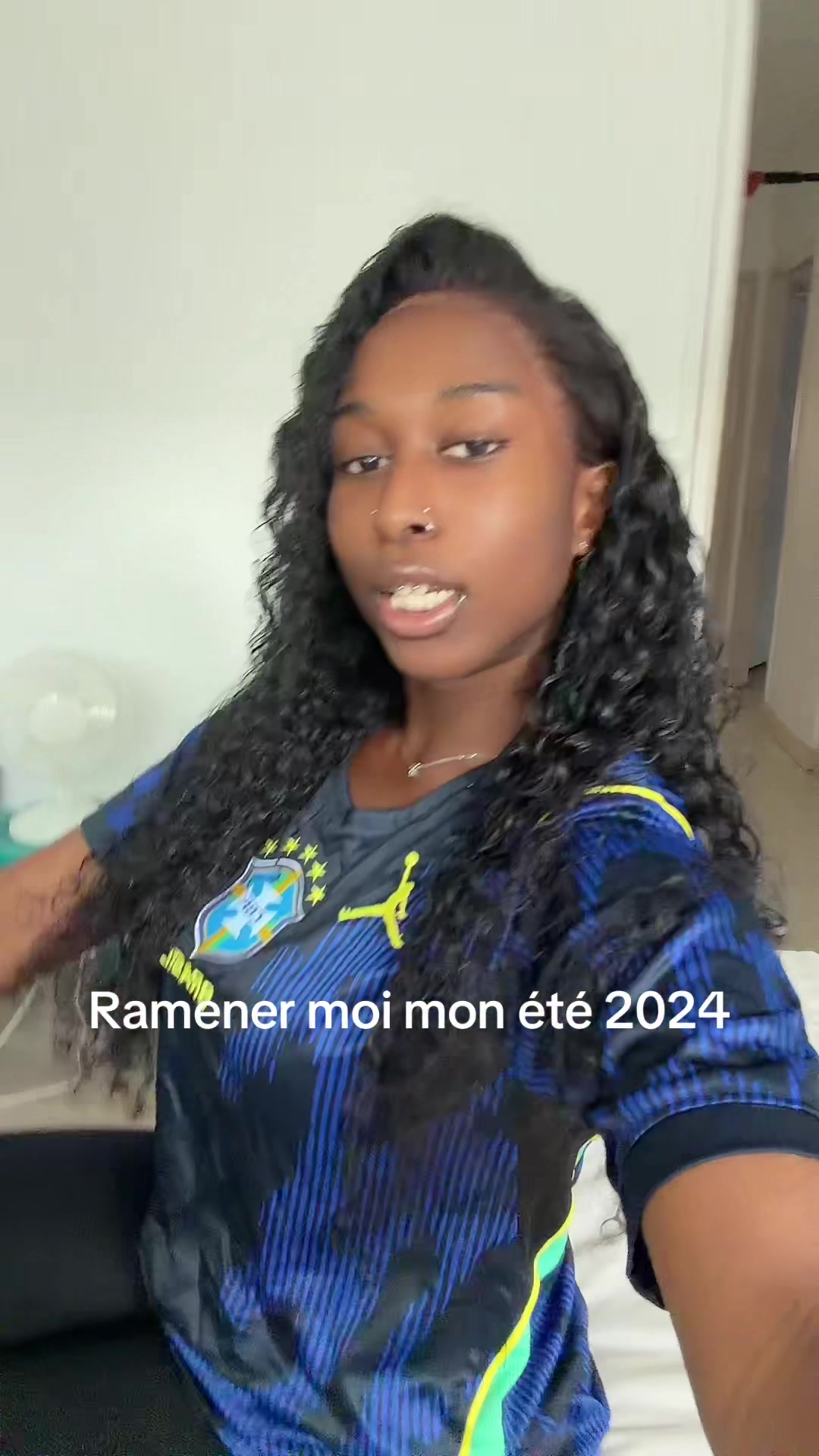 @…