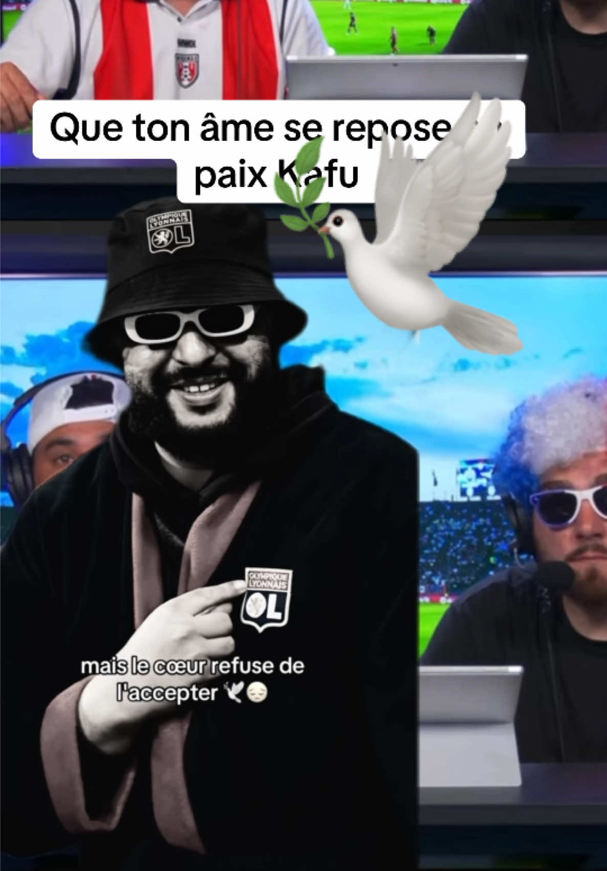 @Moamed henni🇩🇿🇨🇵