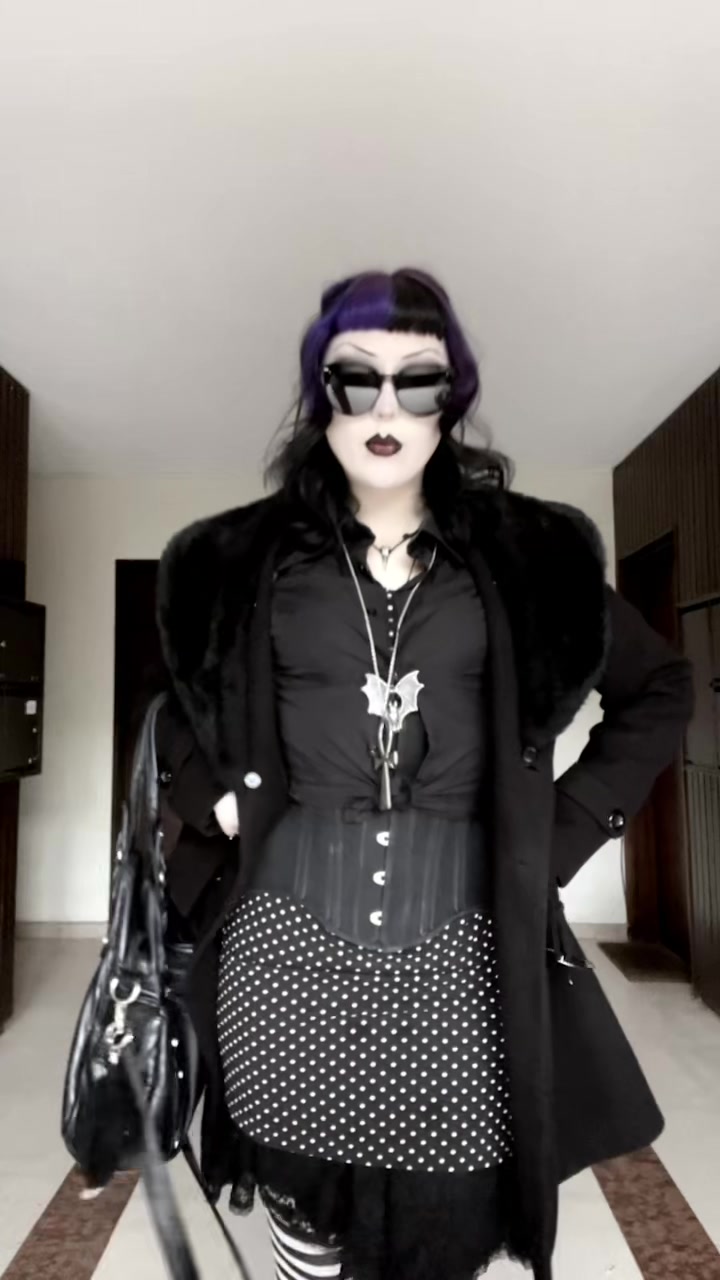 @⦻🦇KYO🕷️⦻