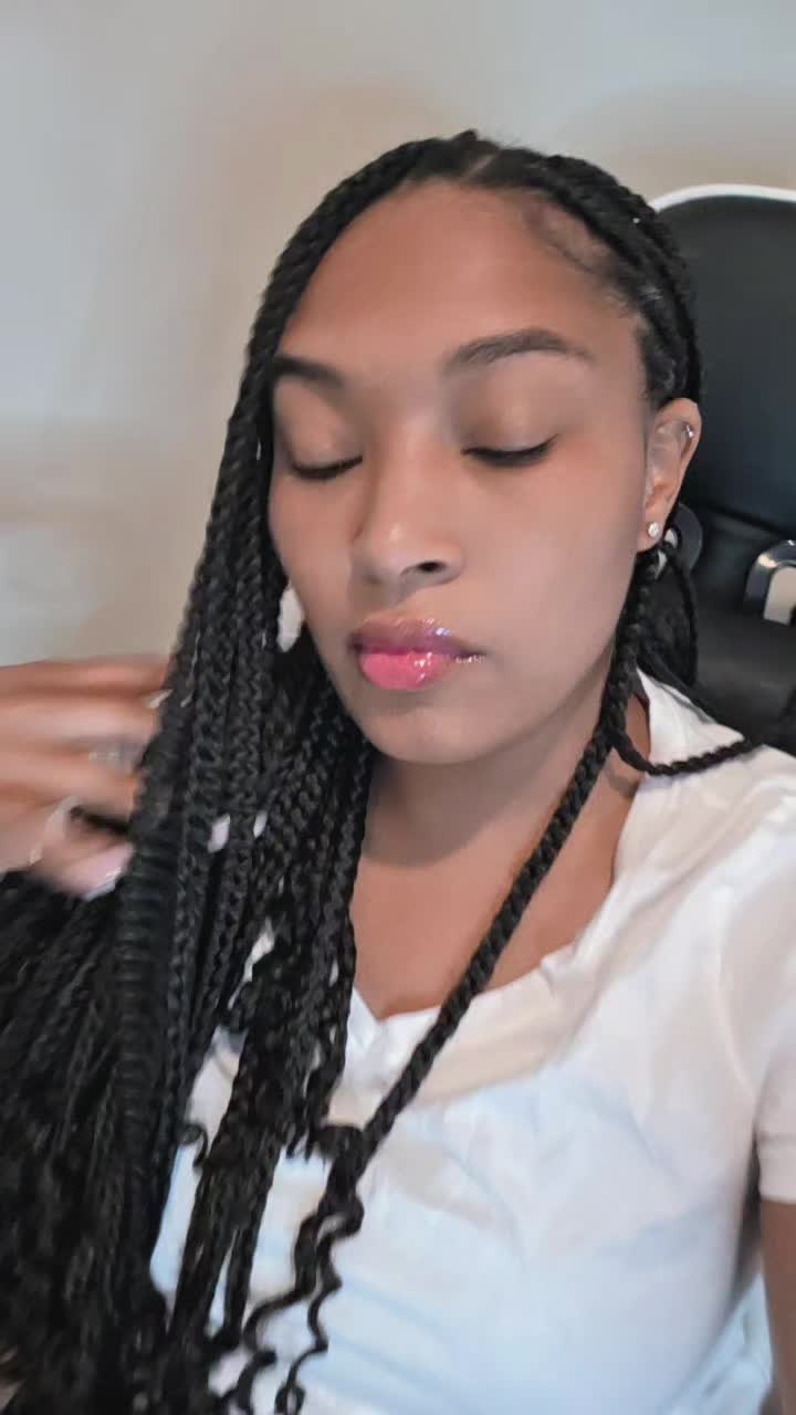 @Auribabyy