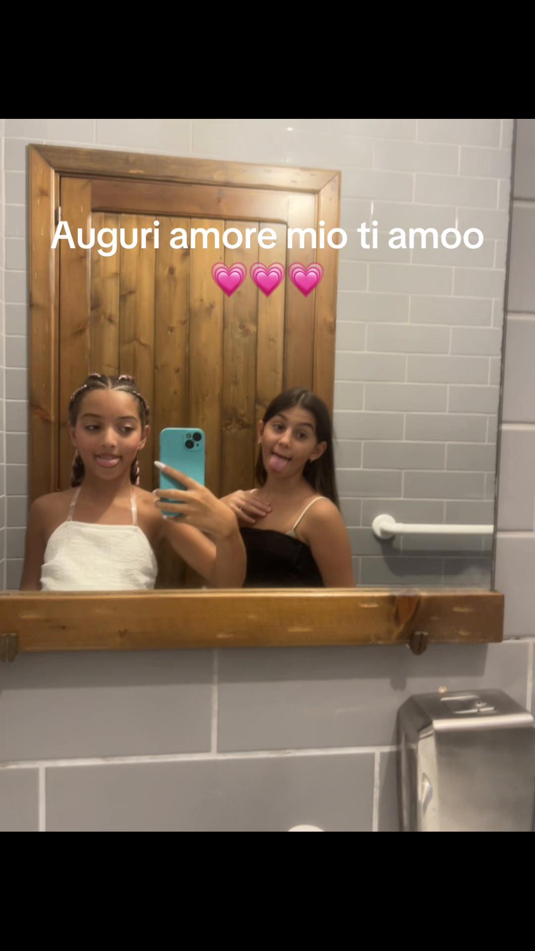 @miry.baddy💗🖤🧡🤍🩵❤️🩹