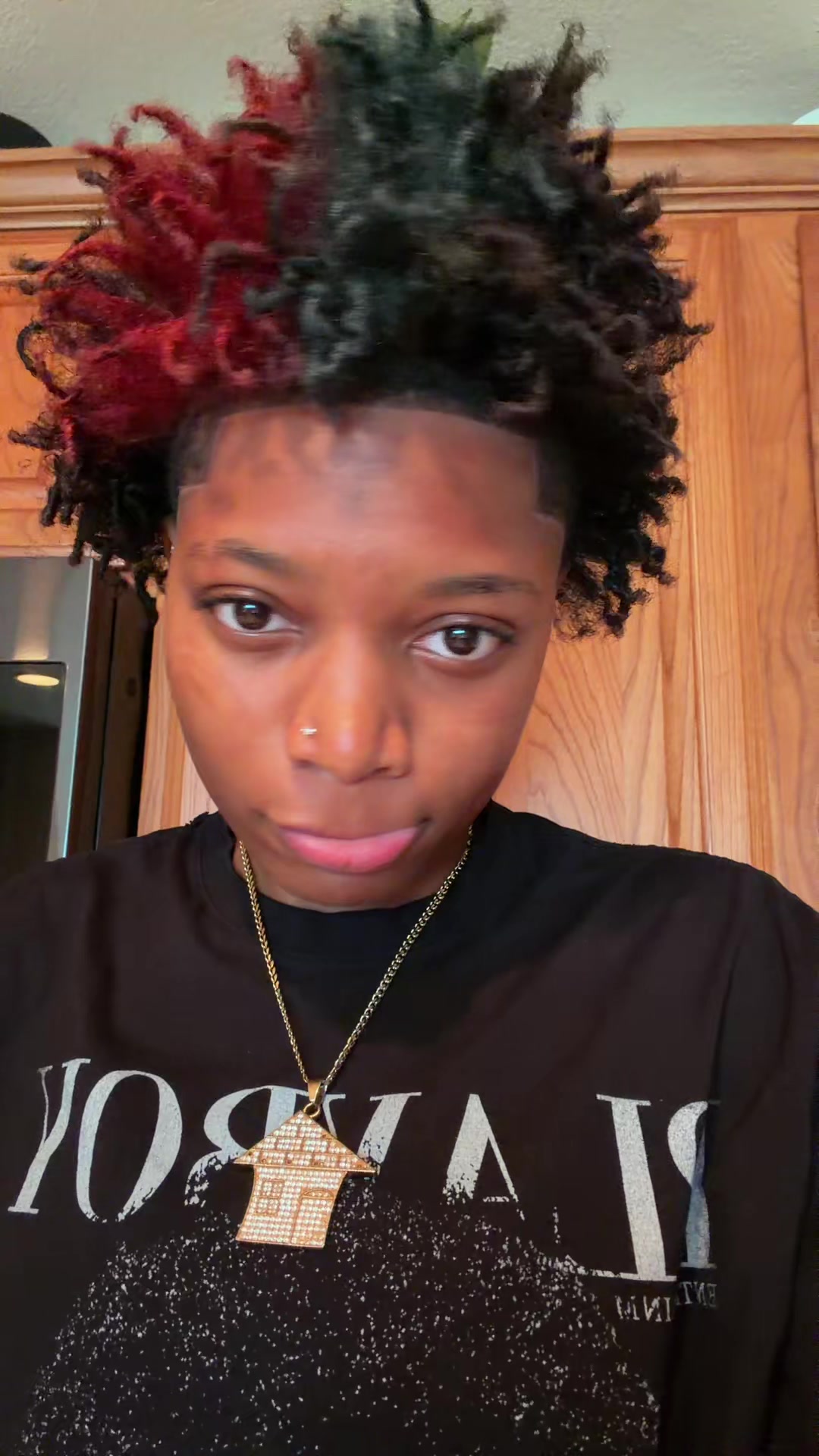 @👩🏾&zwj;❤️&zwj;💋&zwj;👩🏾👩🏾&zwj;❤️&zwj;💋&zwj;👩🏾
