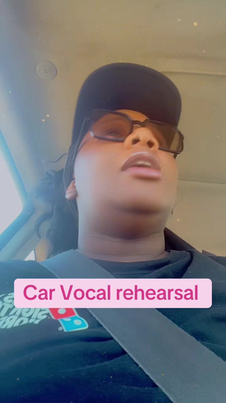 @Nayelimusic