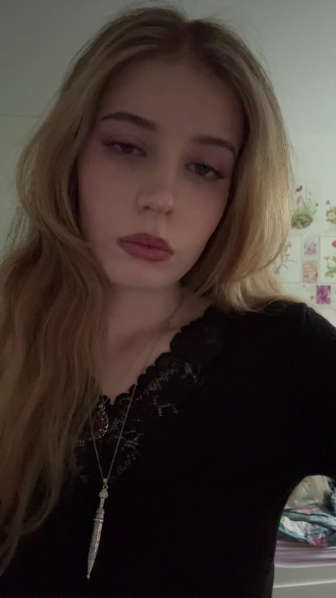 @mj