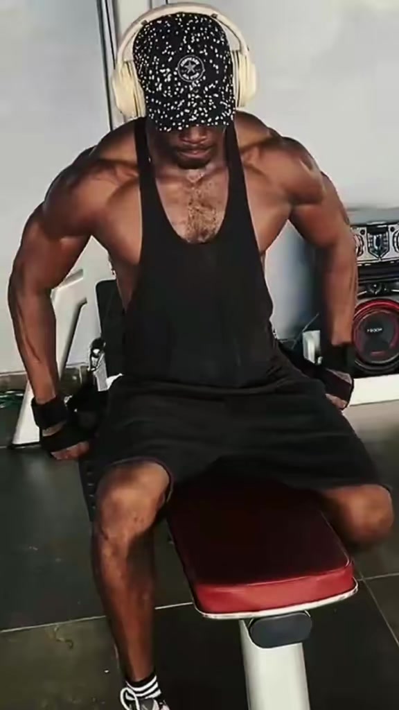 @🇨🇮♻️40 ANS ET MUSCLE♻️🇨🇮