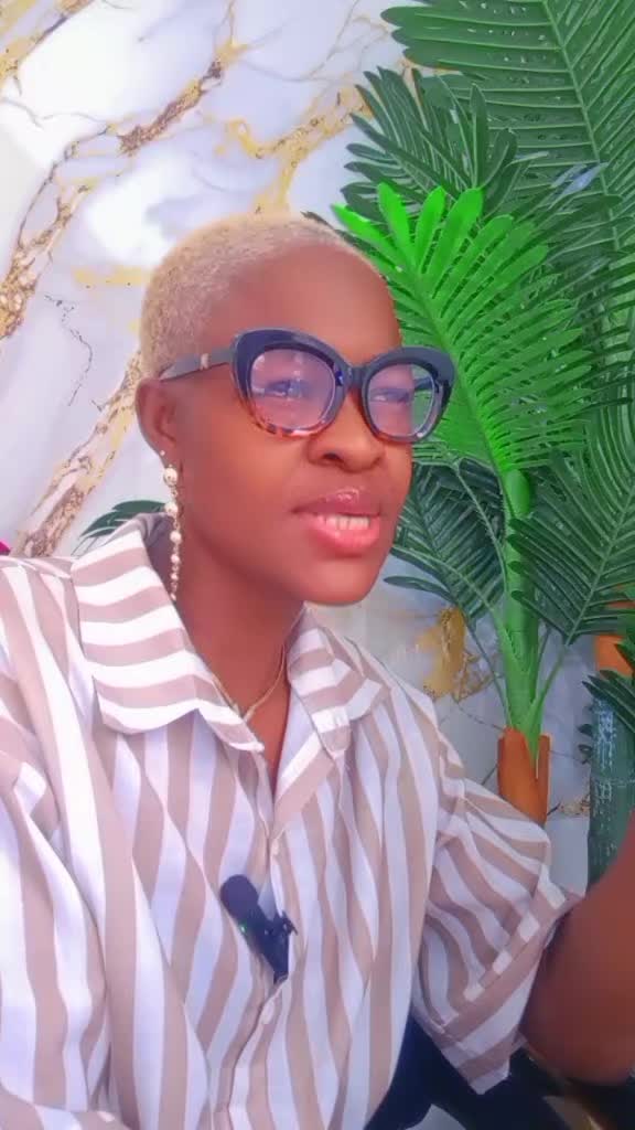 @Level Up & Brille
