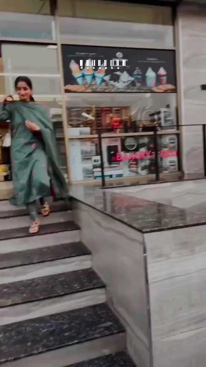 @Muneeba💞