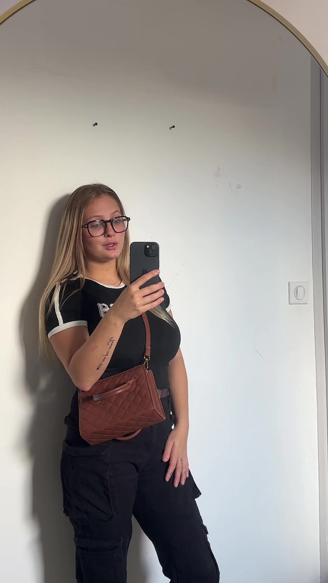 @Eloo