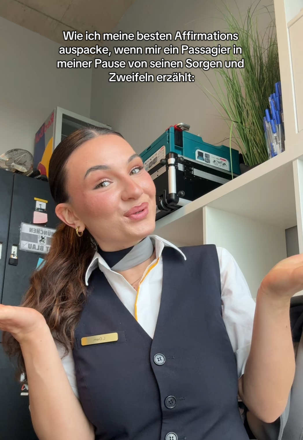 @Lili💌 | Flugbegleiterin✈️