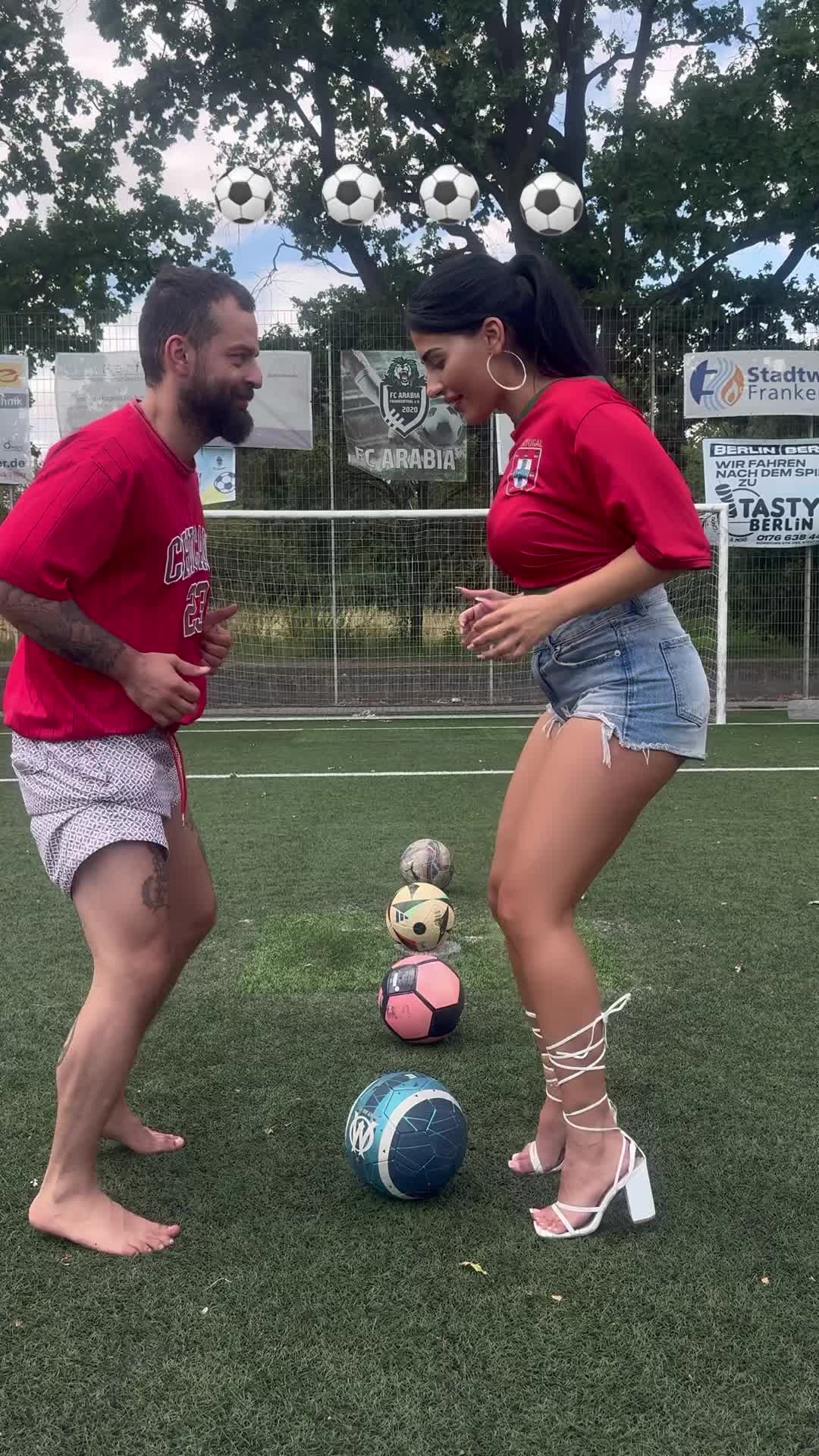 @Adelina⚽️👠