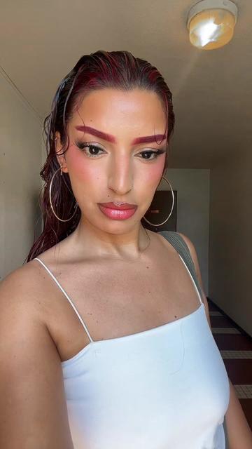 @Lyannaa