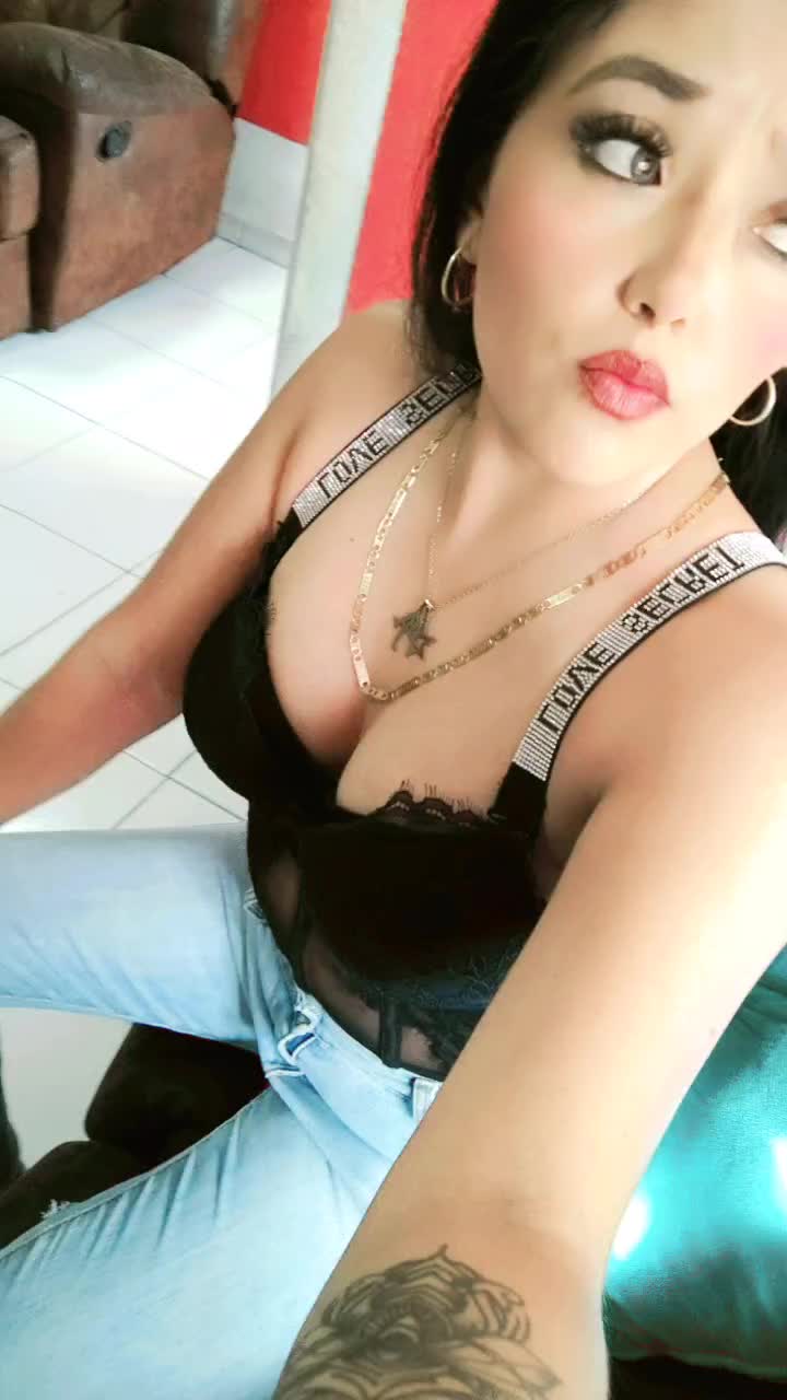 @ARELI🩷🍒👑