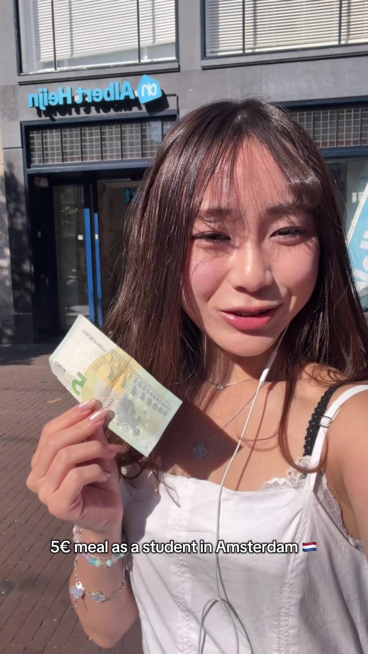 @Rika りか 🇯🇵
