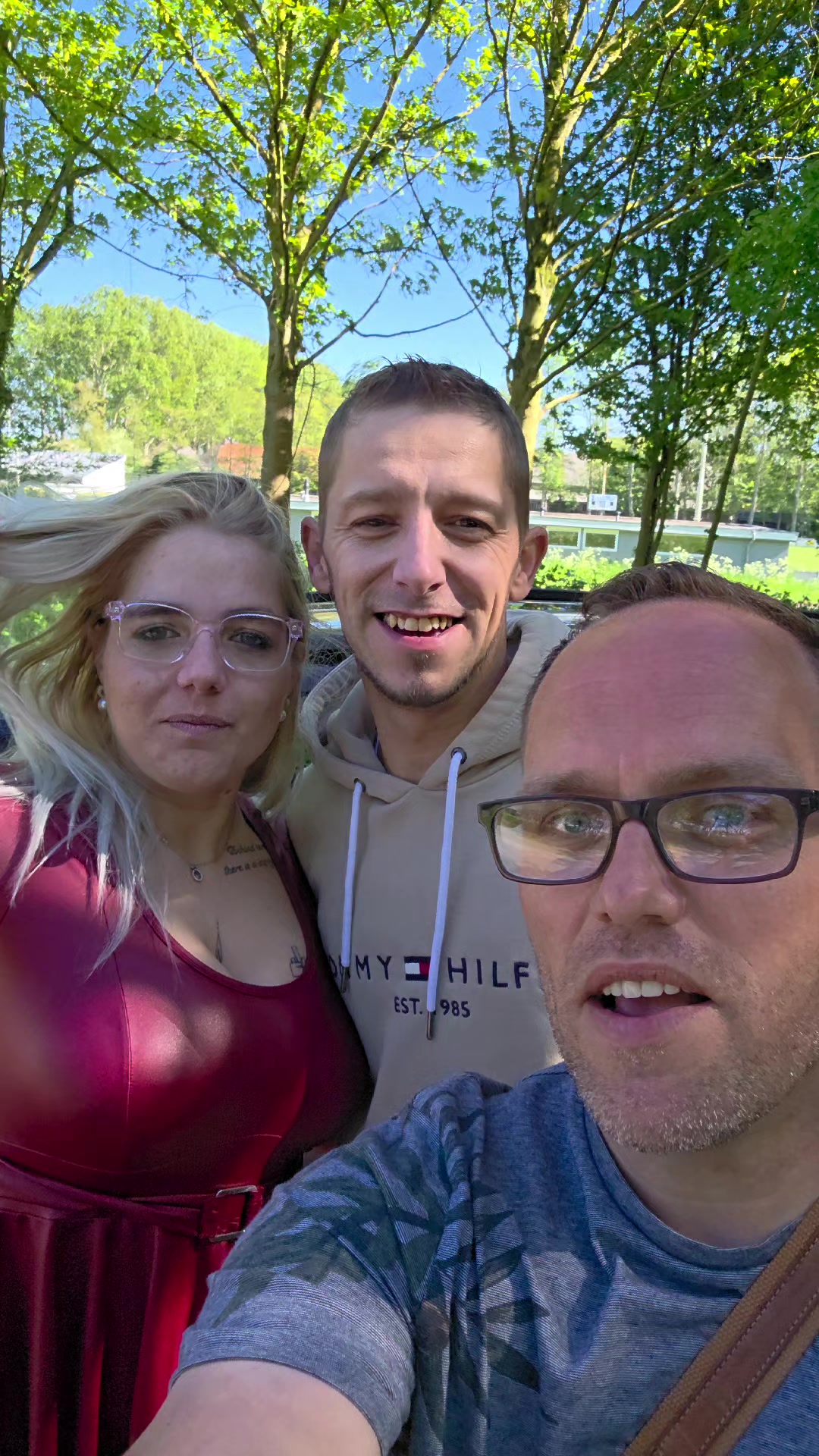 @CrazyCoupleVibes