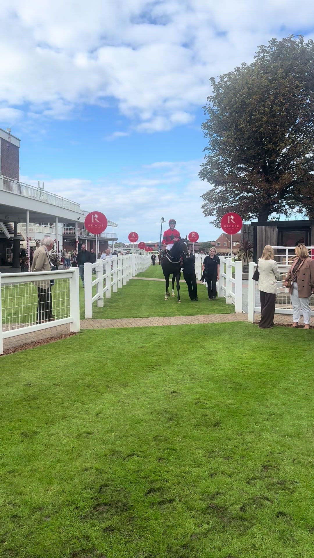 @redcarracecourse