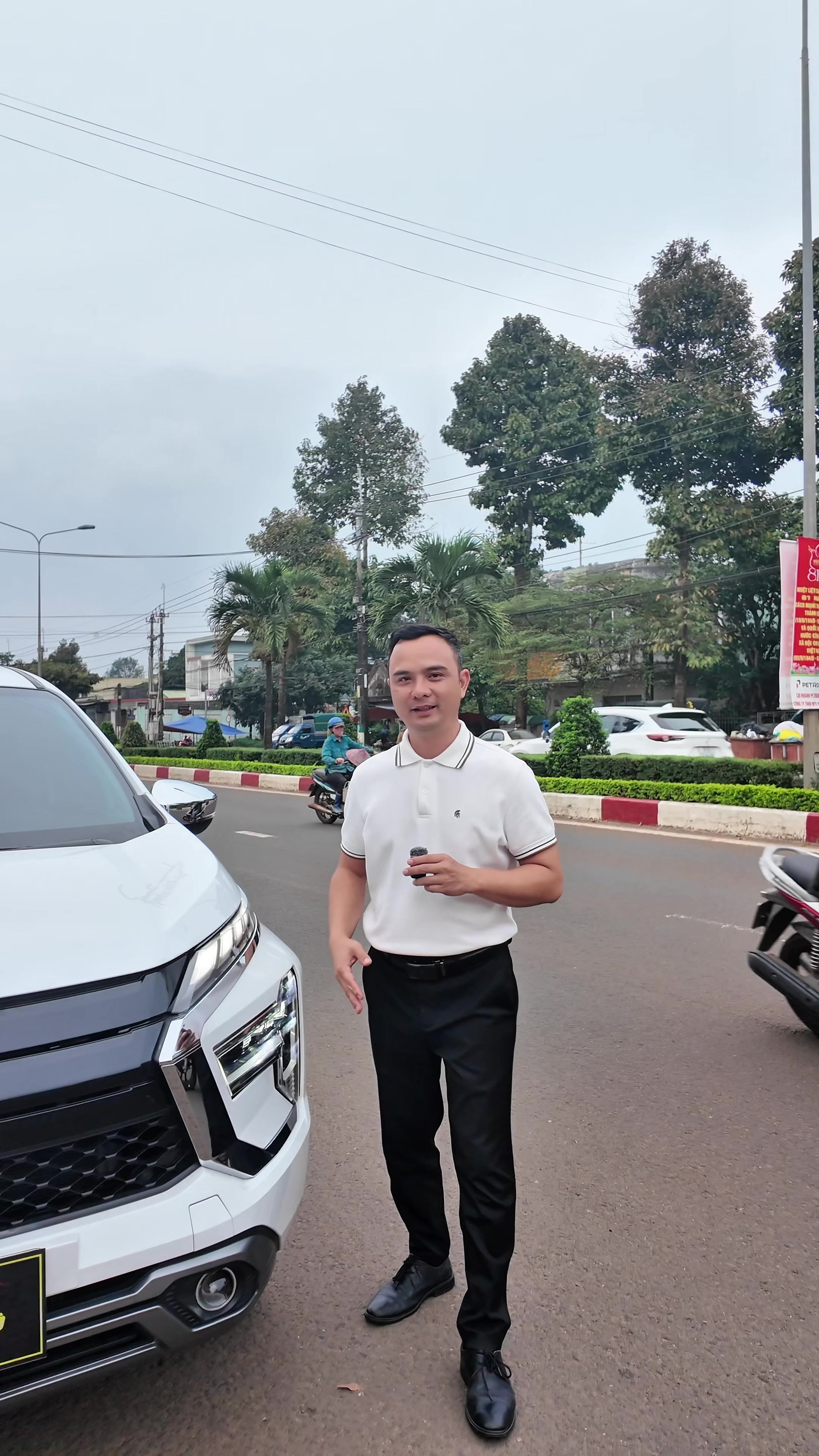 @CƯỜNG SIÊU THỊ ÔTÔ GIALAI