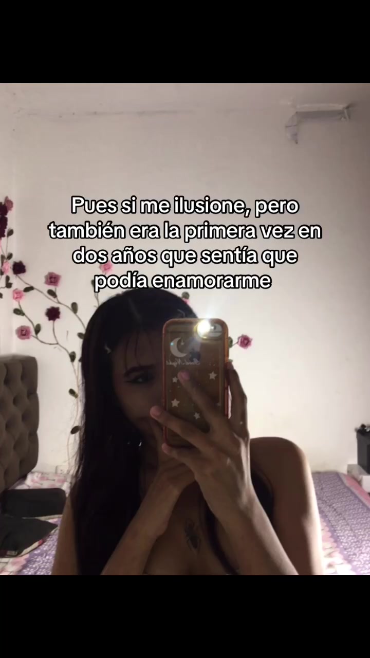 @Mia🕷