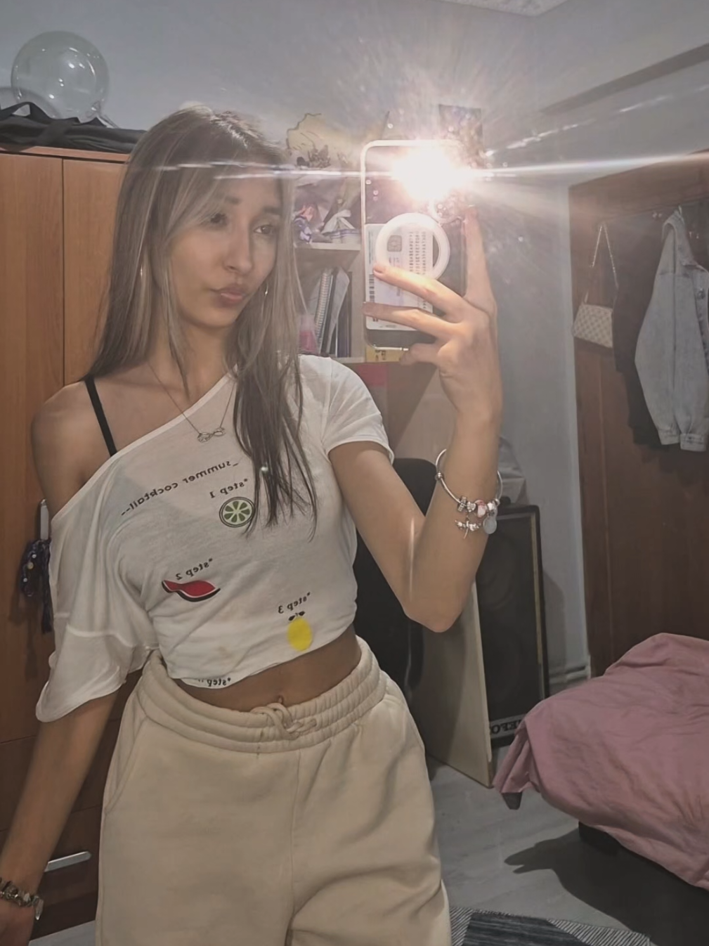 @𝕤𝕦 🕷