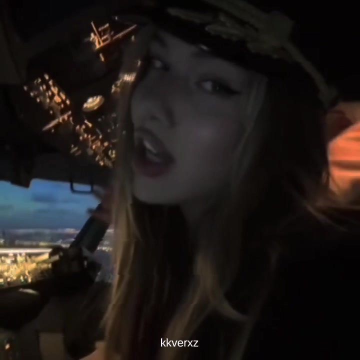 @★