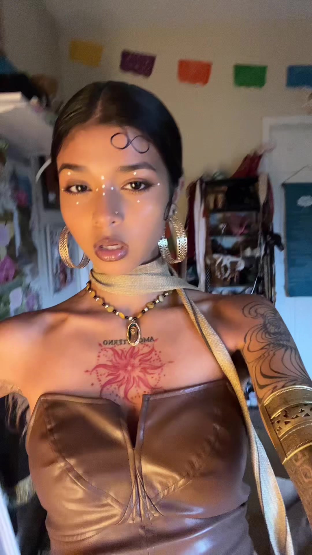 @S O L• ૐ