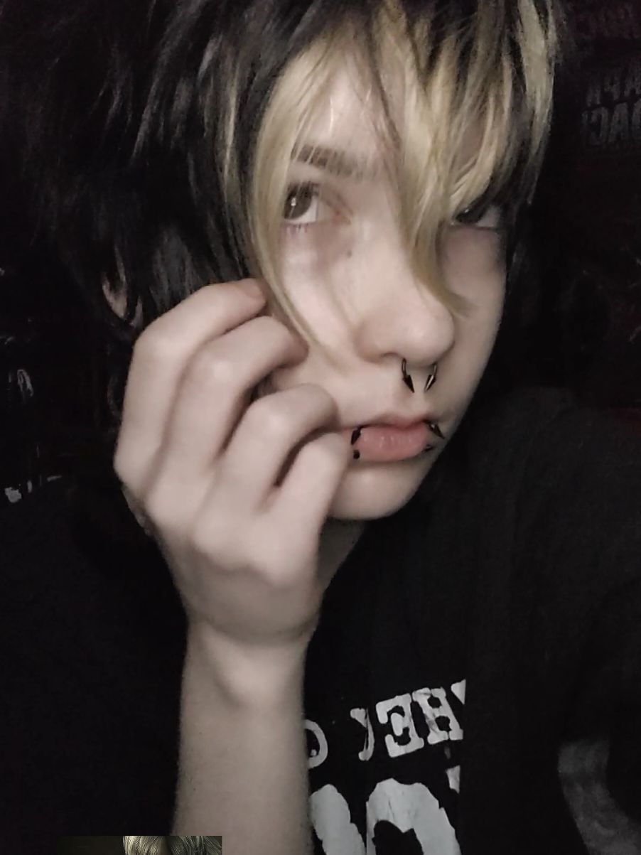 @𝙎𝙞𝙢𝙤𝙣❗