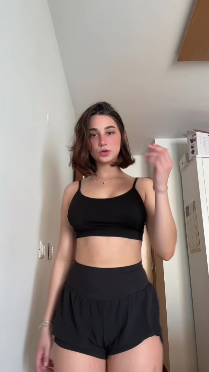 @Mari Barbieri