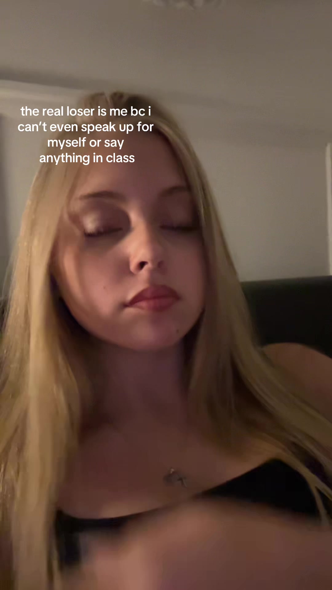 @zoemberassing