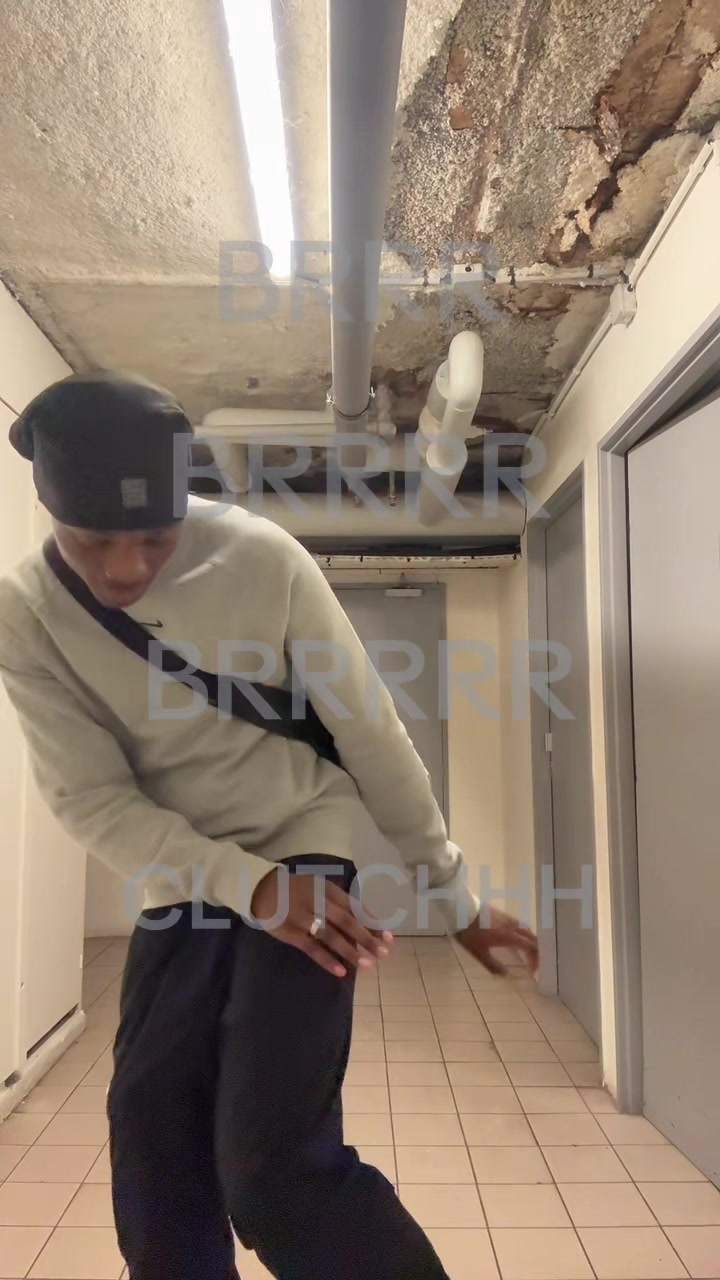 @D.Lo2sv 🇨🇬