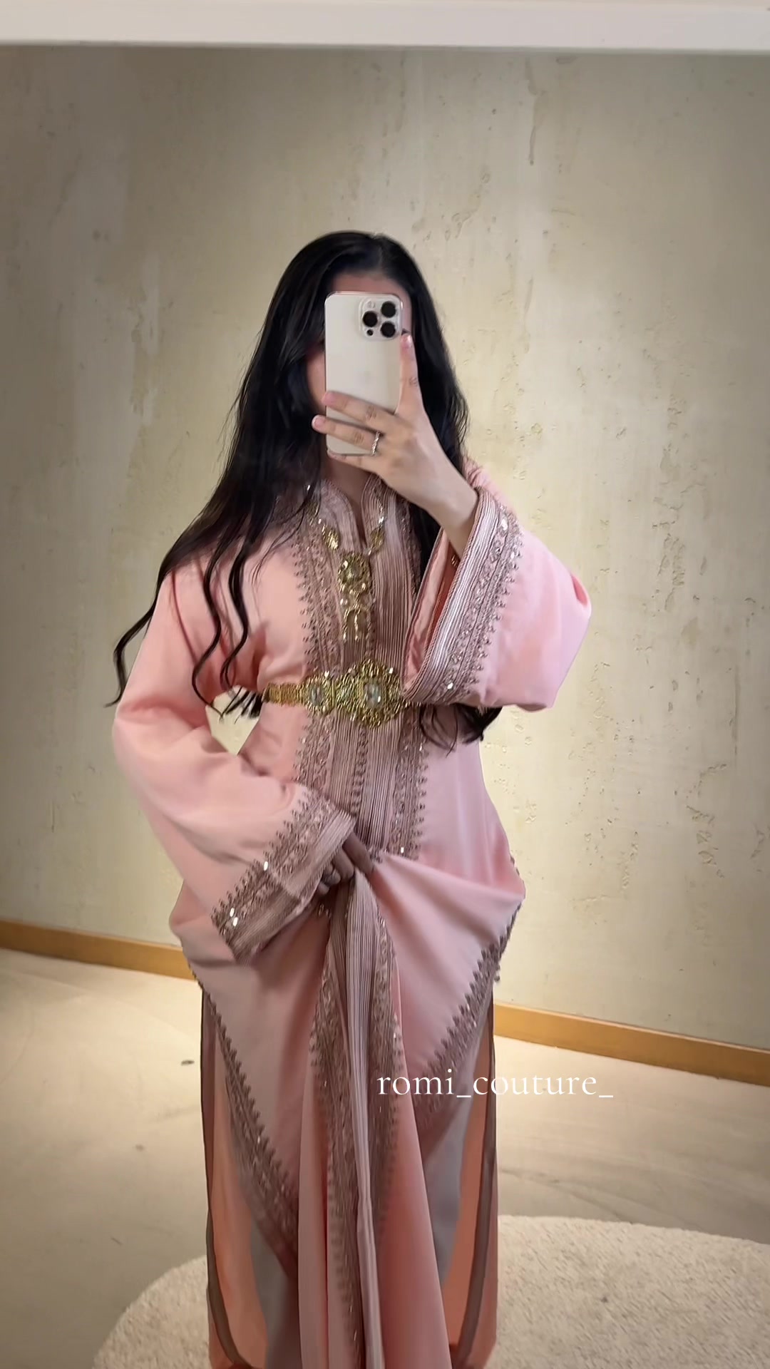 @Romi Couture 🤍