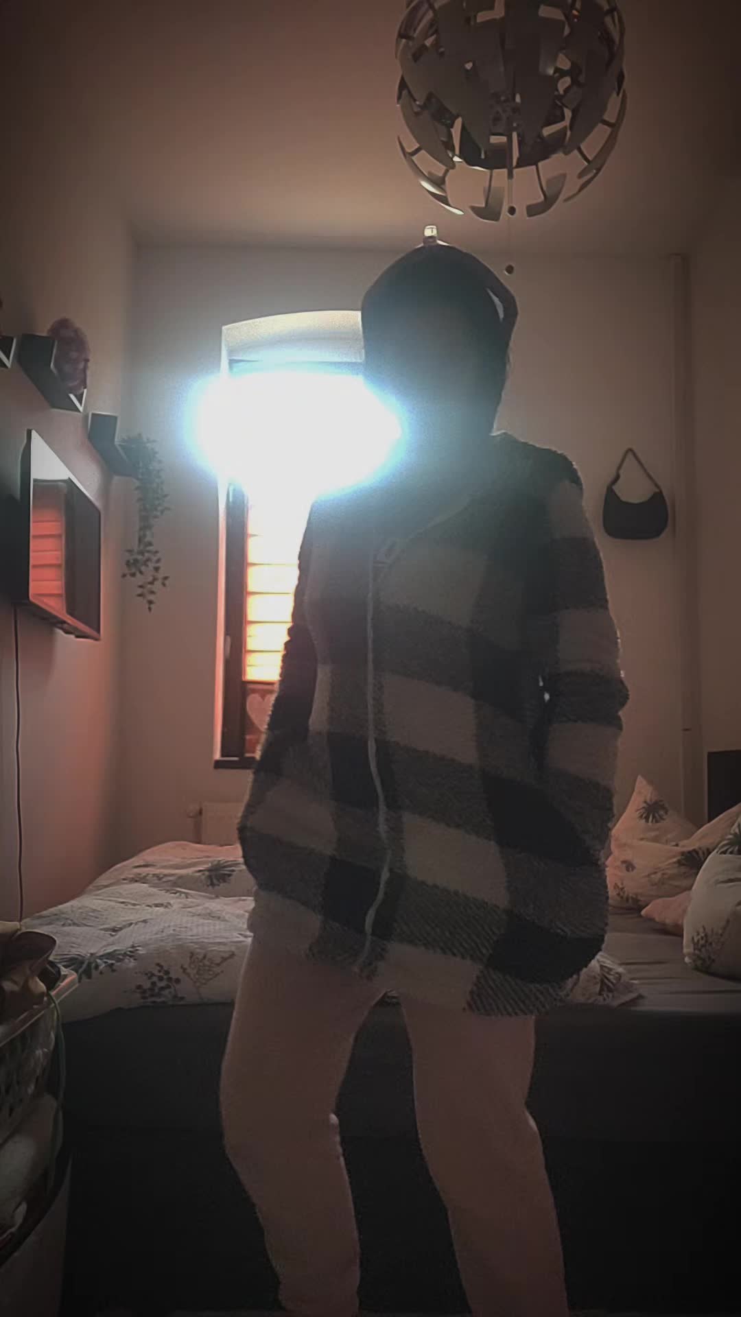 @Toertchen112