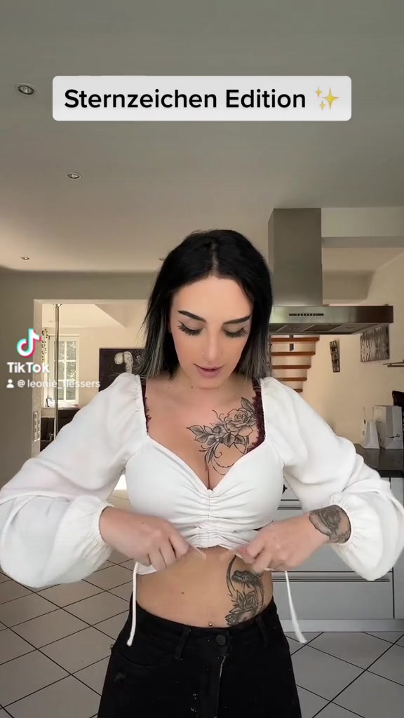 @Leonie_Flessers