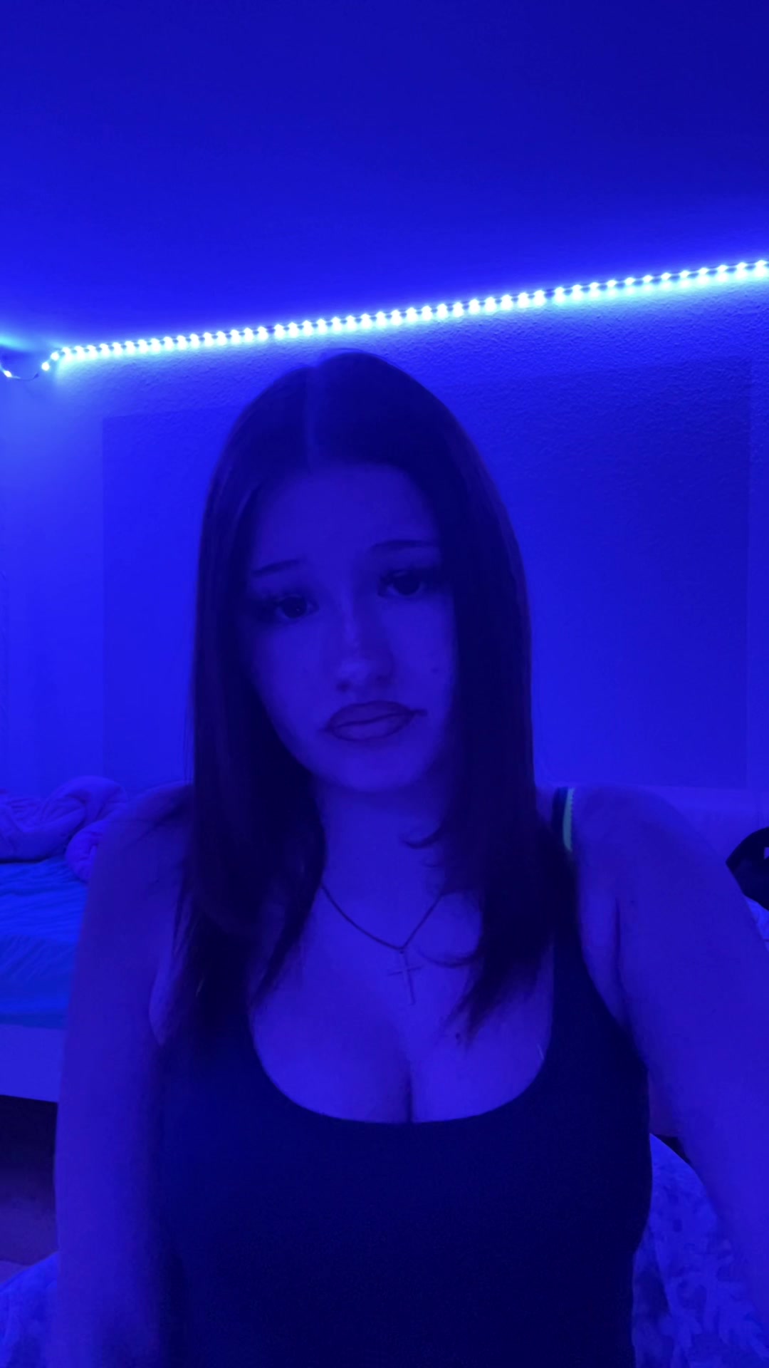 @️