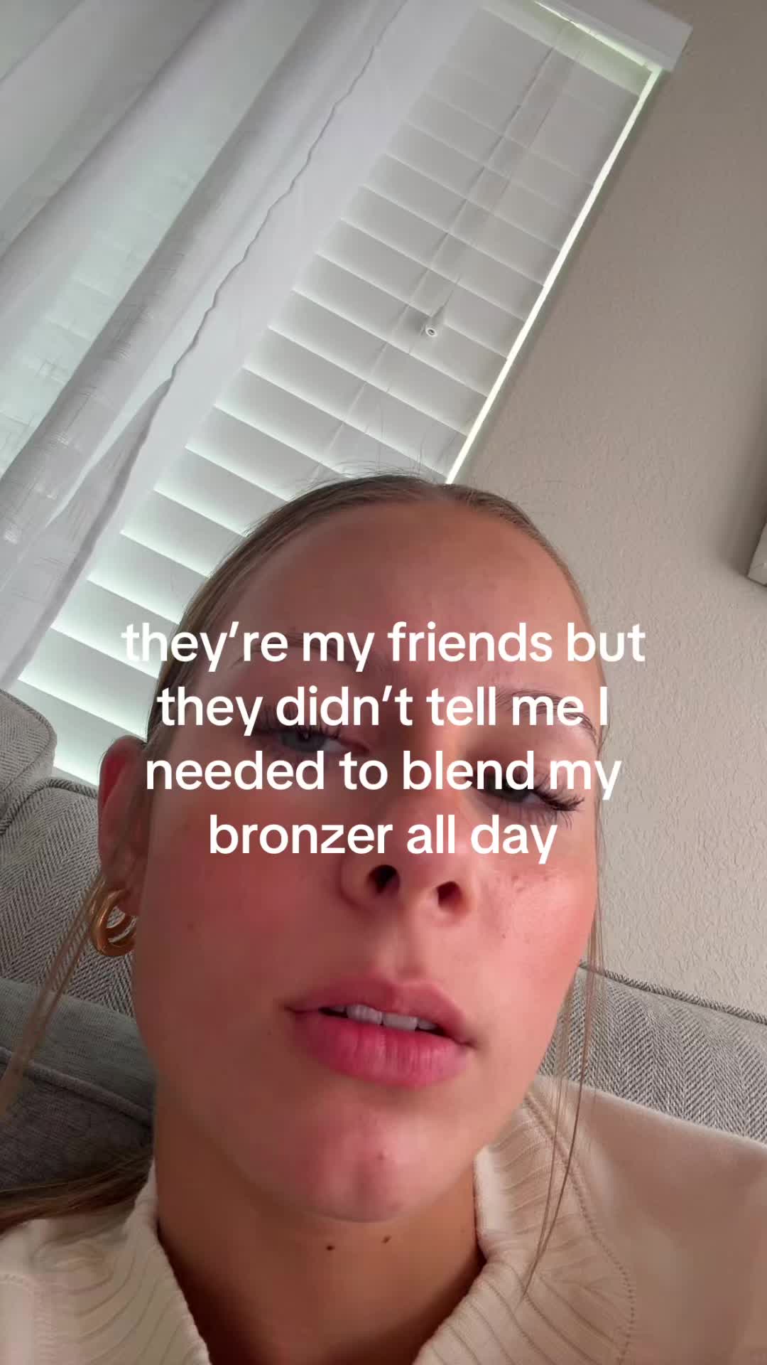 @izzietriesherbest