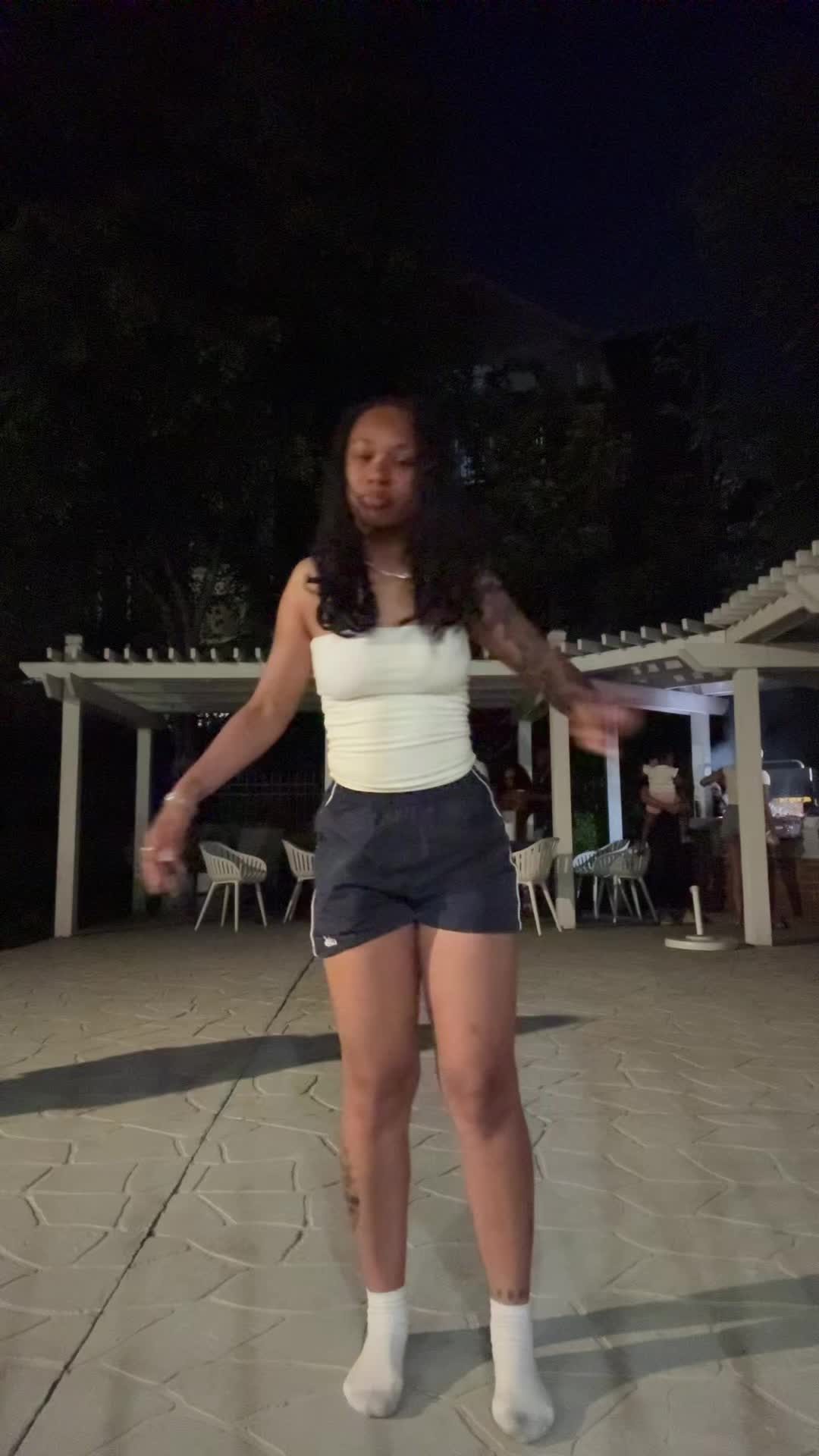 @Ariyàn