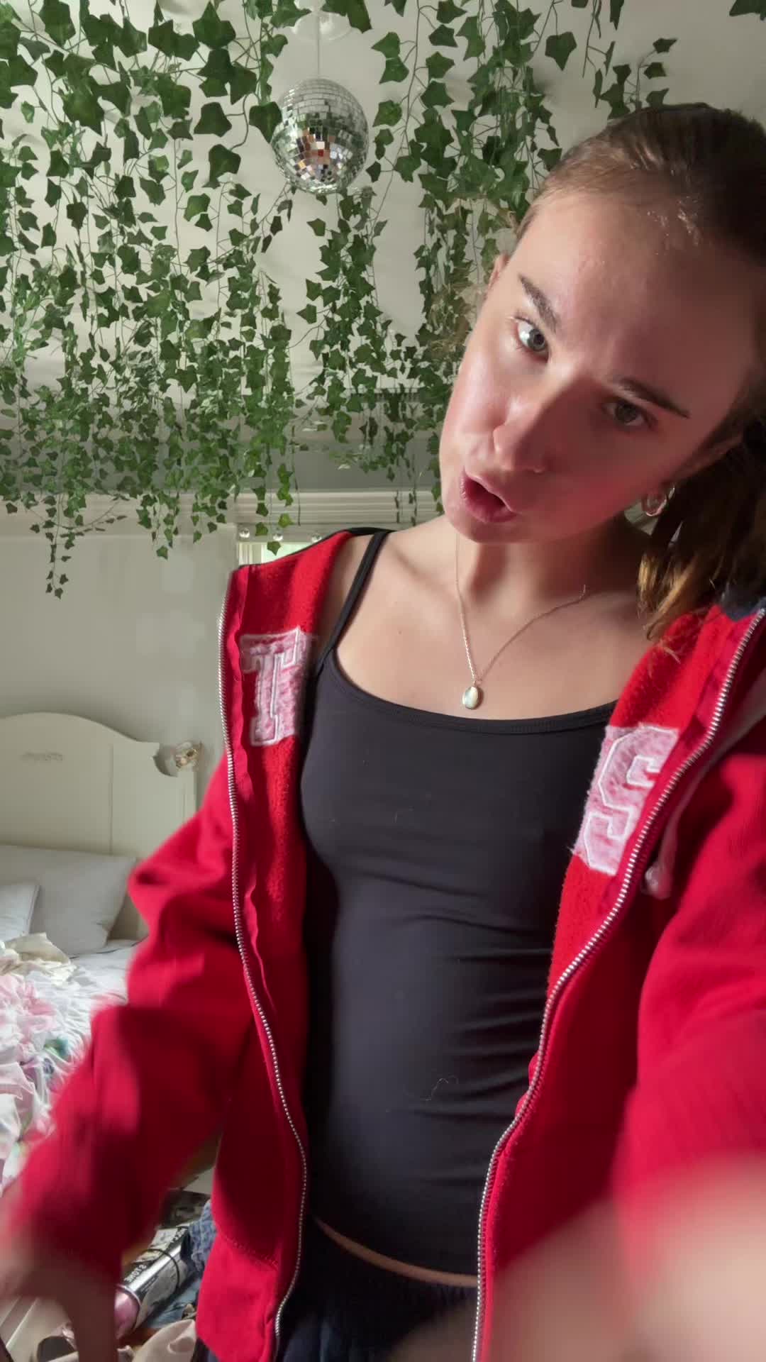 @laur