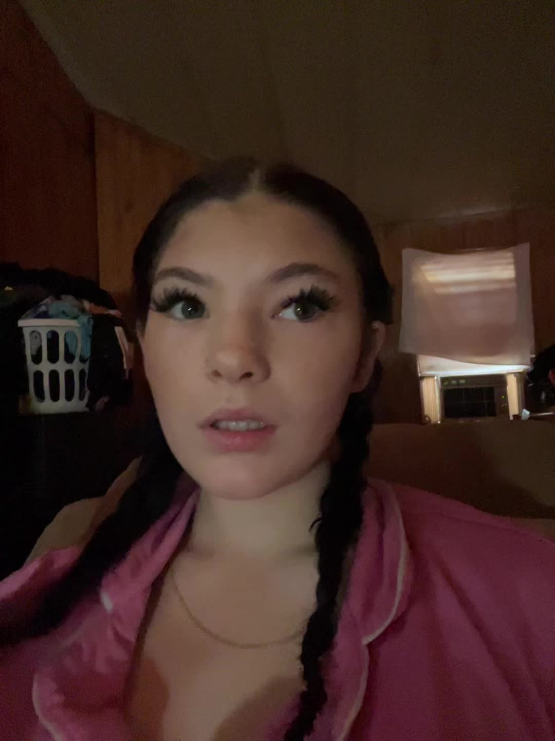 @🤫