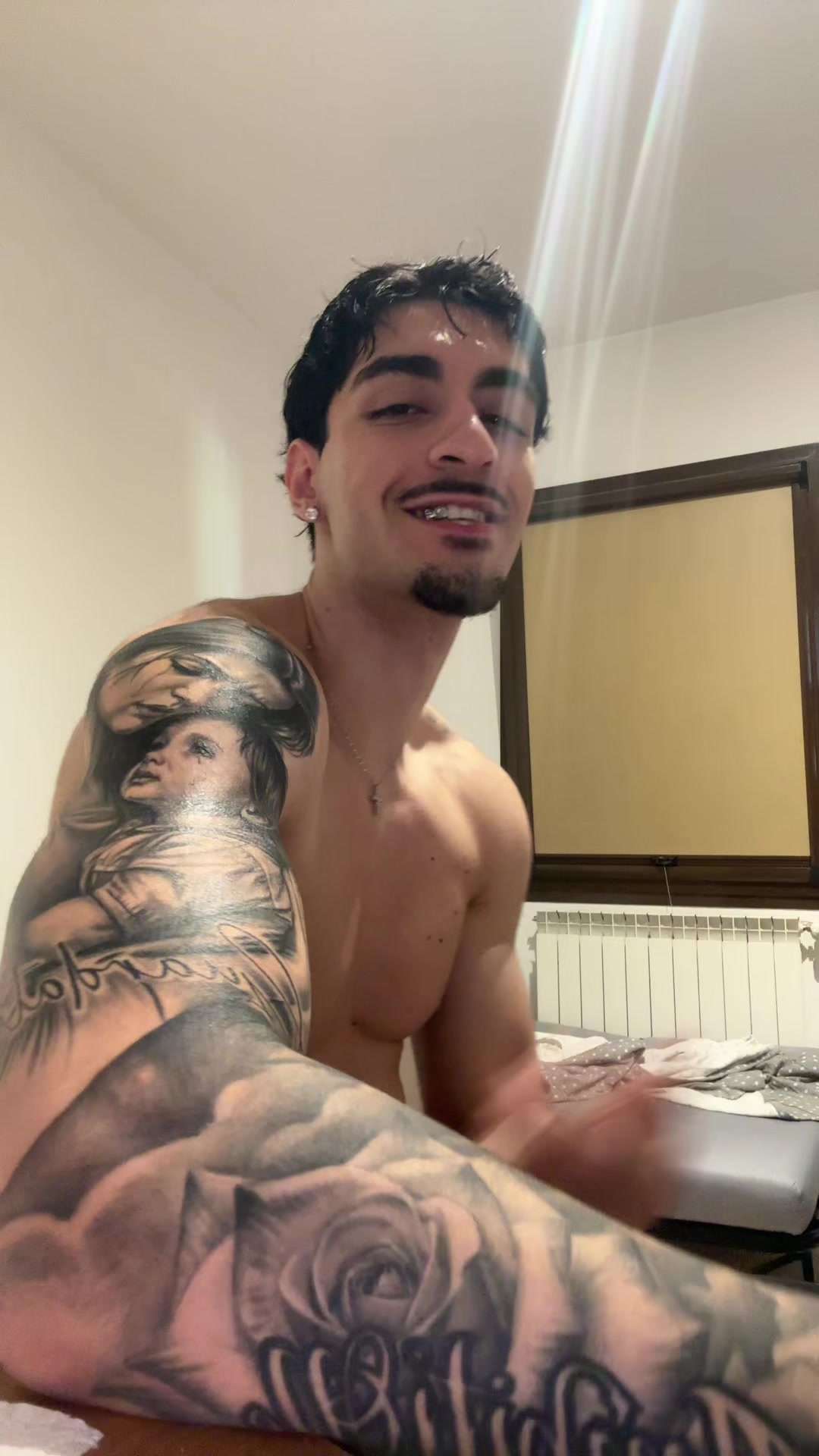 @Emazzz 👺🦈