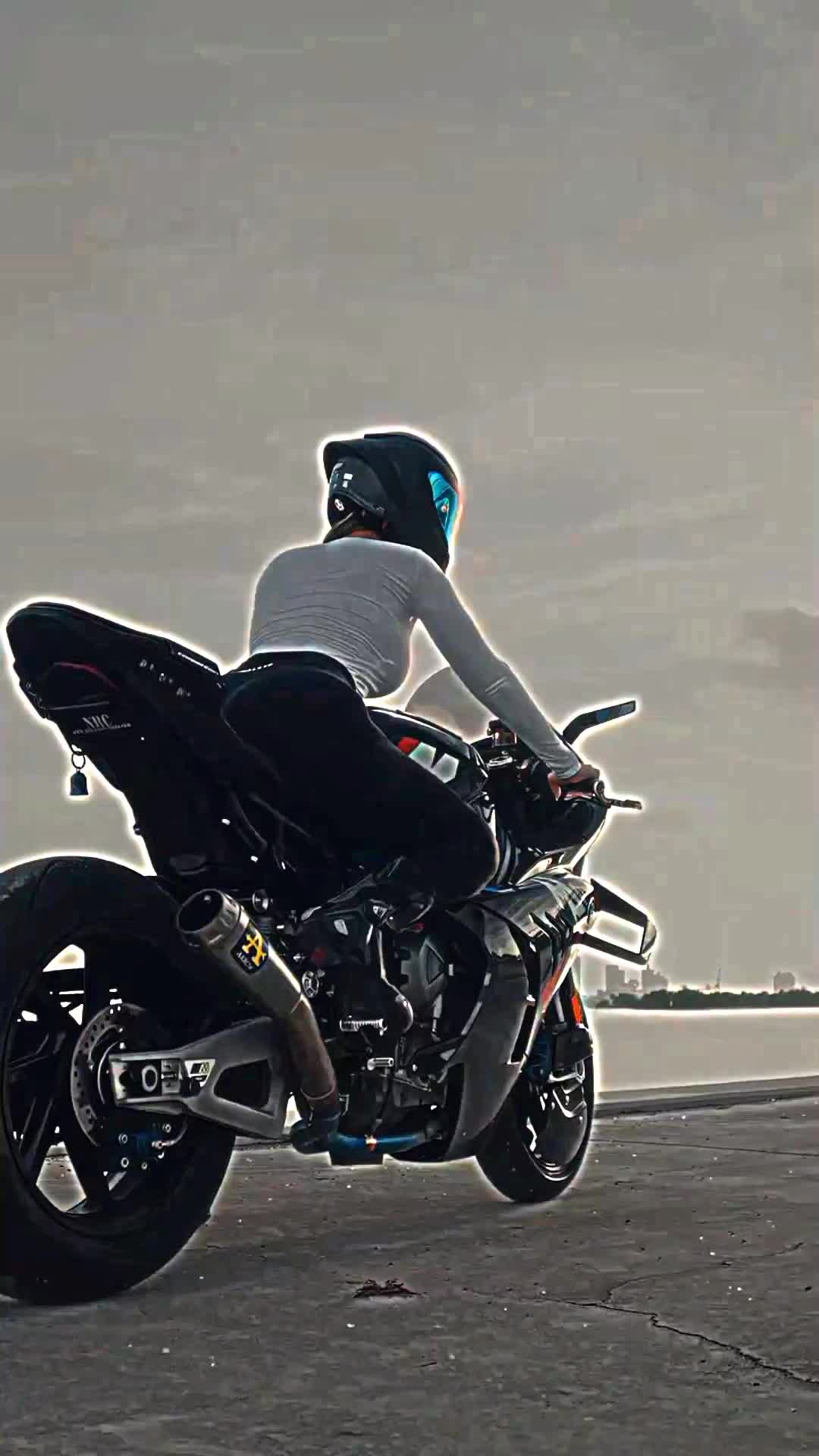 @Rider Queen ๐
