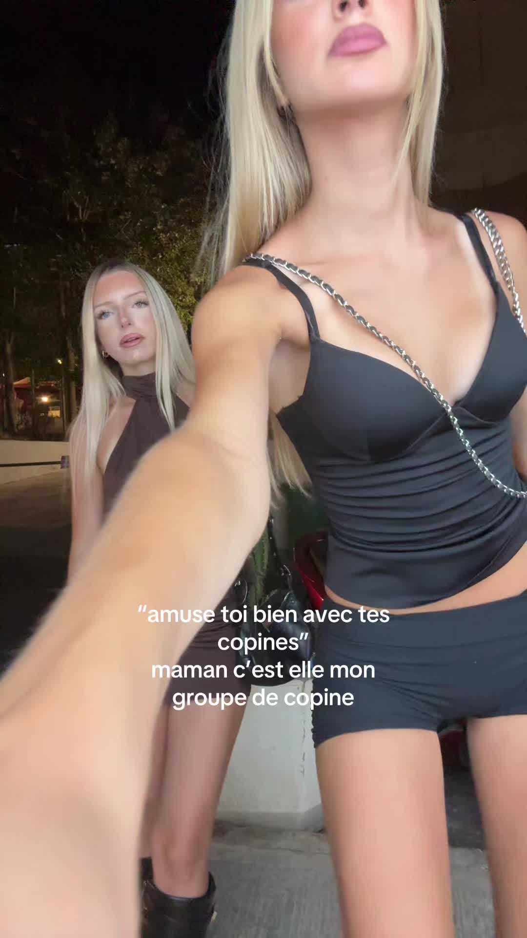 @VICTORIA🍒🍒