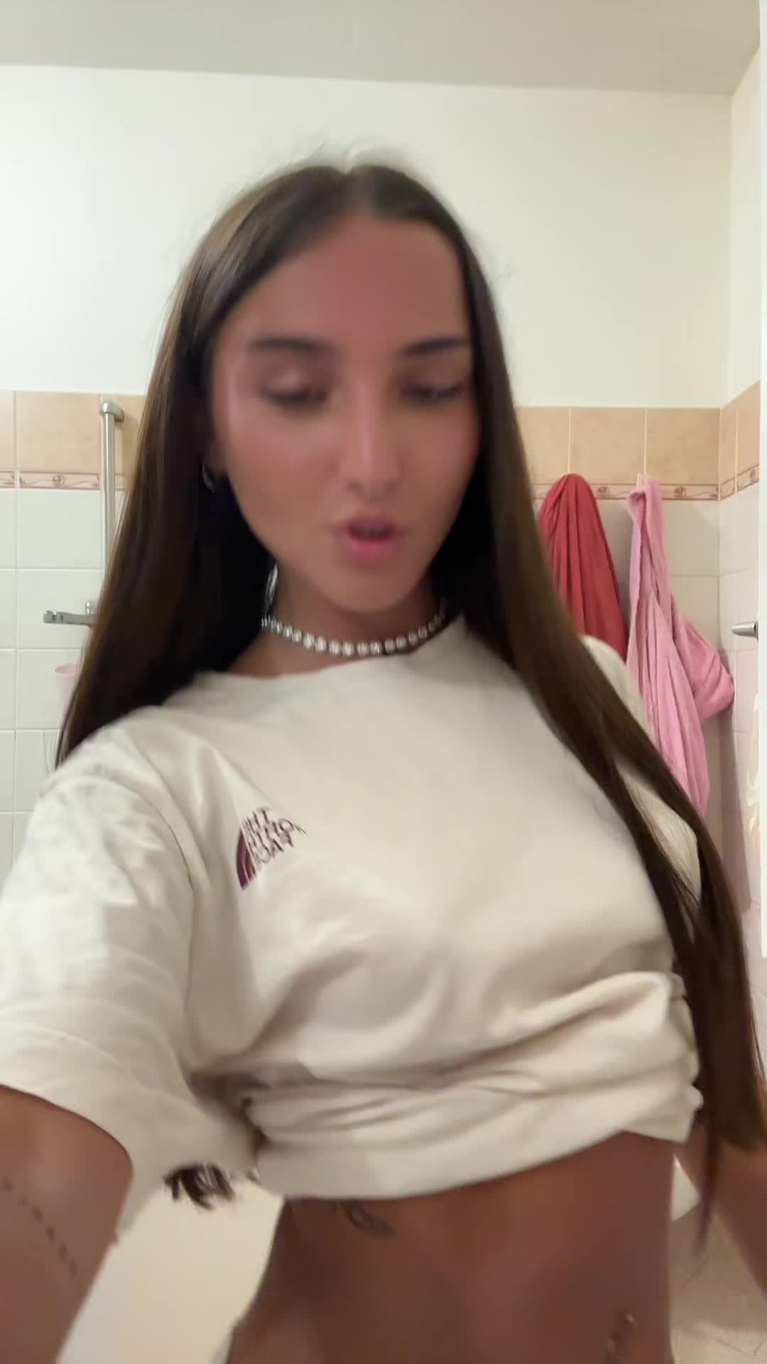 @chiara