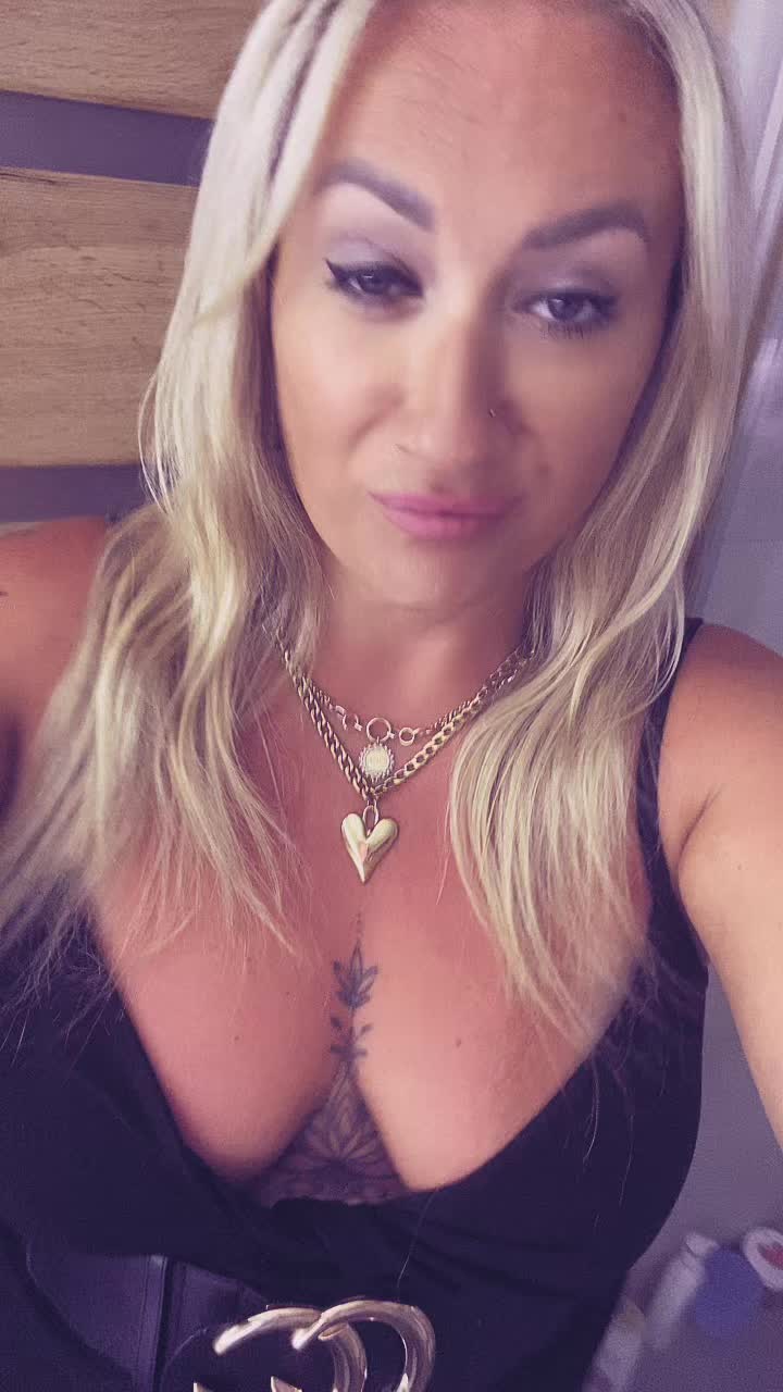 @karollaa87