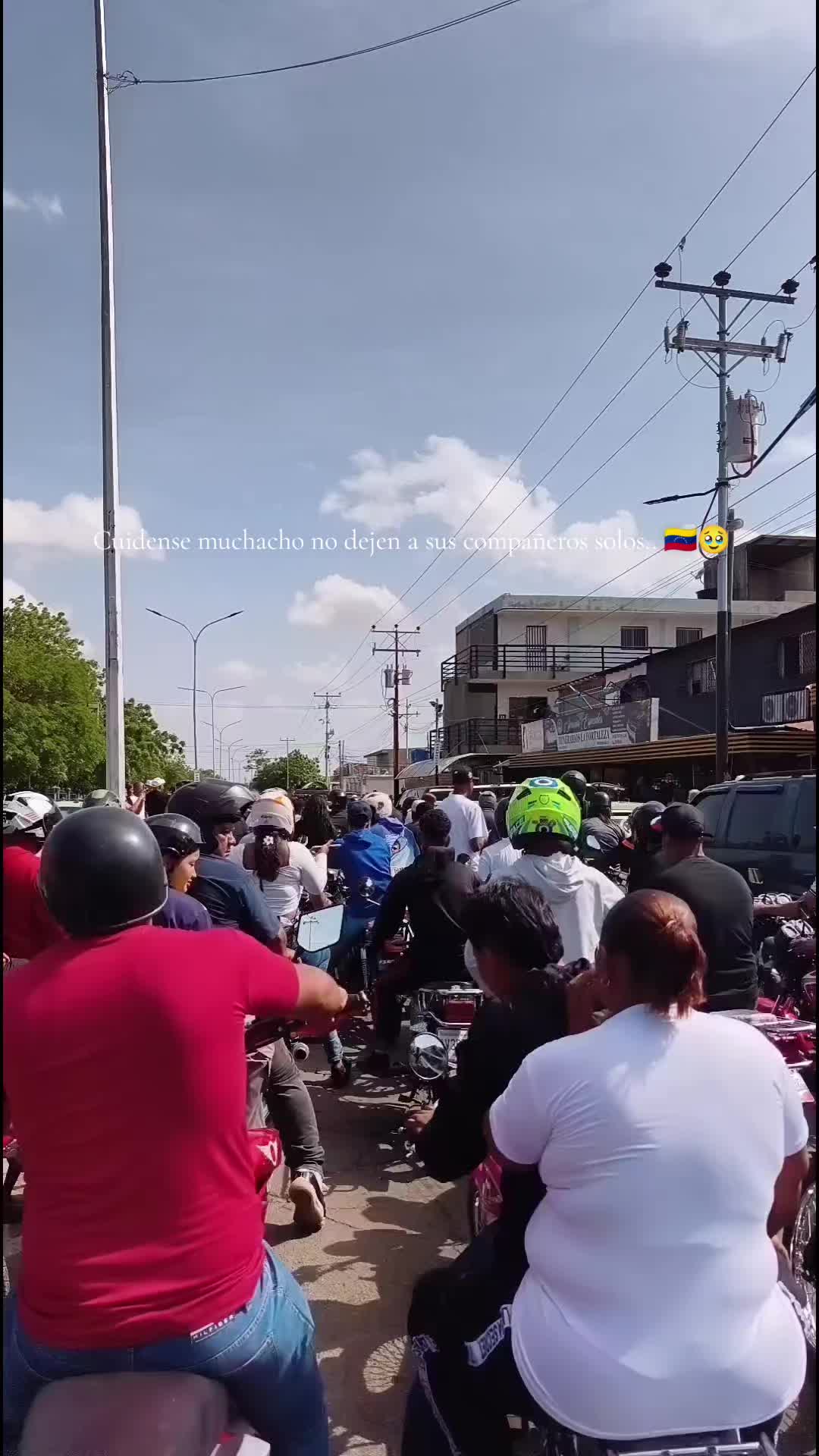 @Ex&oacute;tica💩