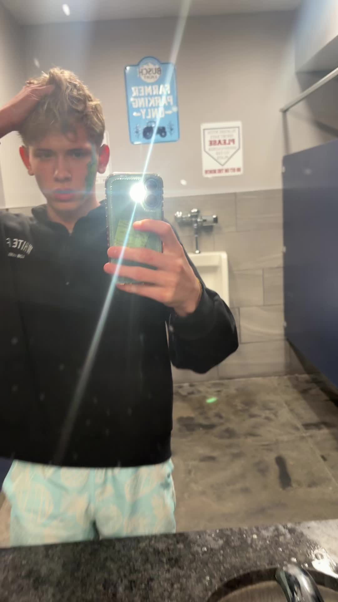 @🤪𝓔𝓪𝓼𝓽𝓸𝓷🤗