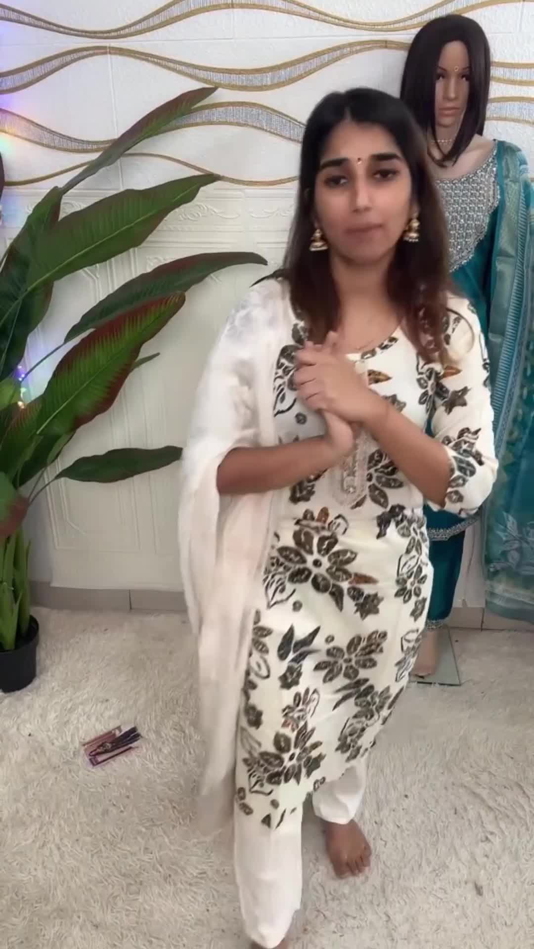 @Mugu Queen 💖💖👑