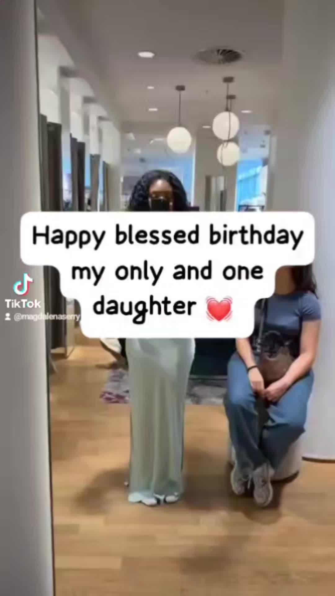 @magdalenaserry